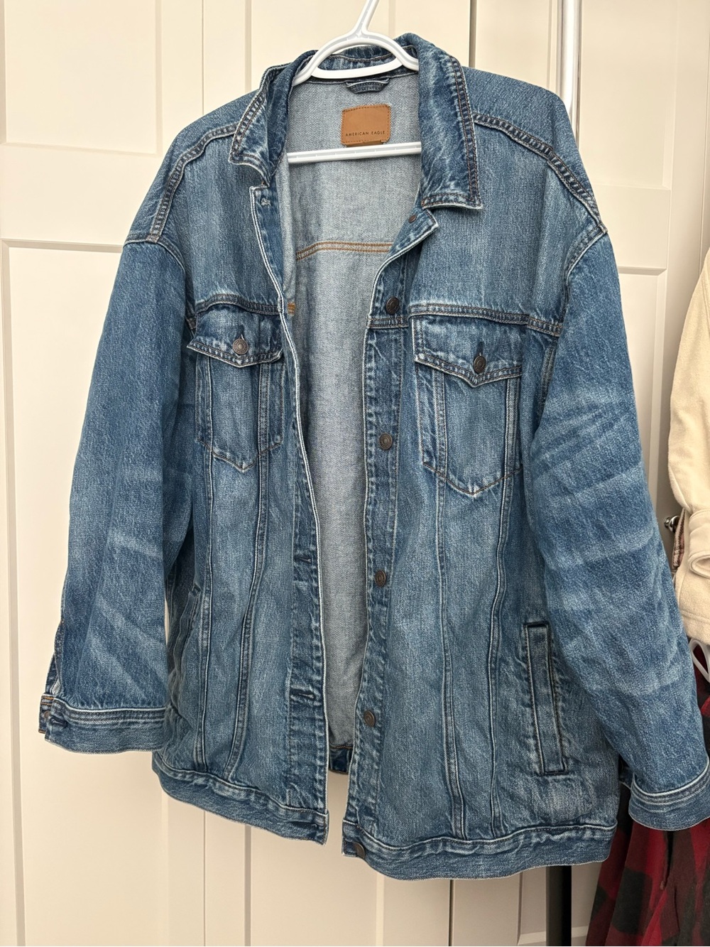 American Eagle Outfitters Oversized Denim Jacket - Picture 3 of 3